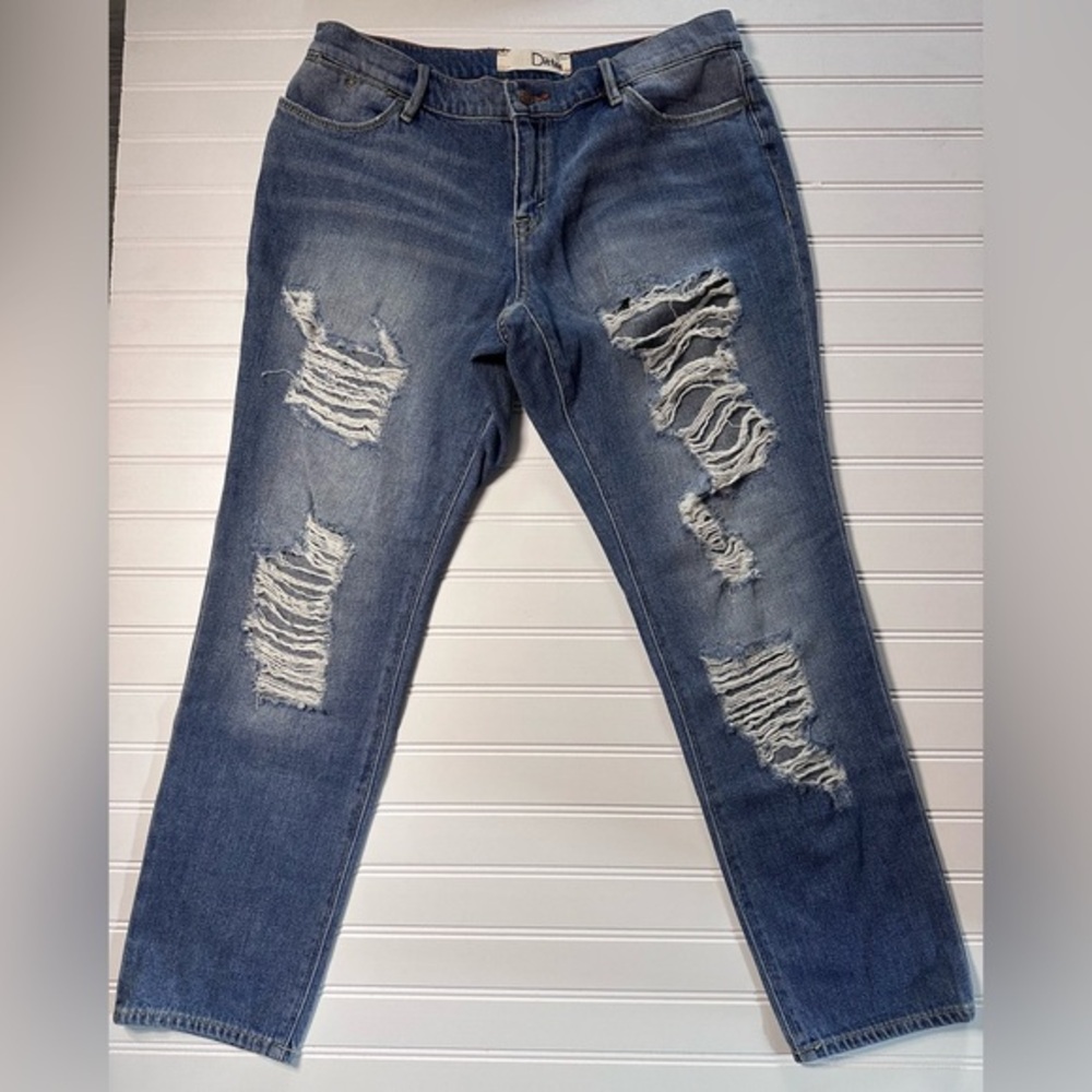 Women's Dittos Selena Vintage Destroyed Jeans Sz 30